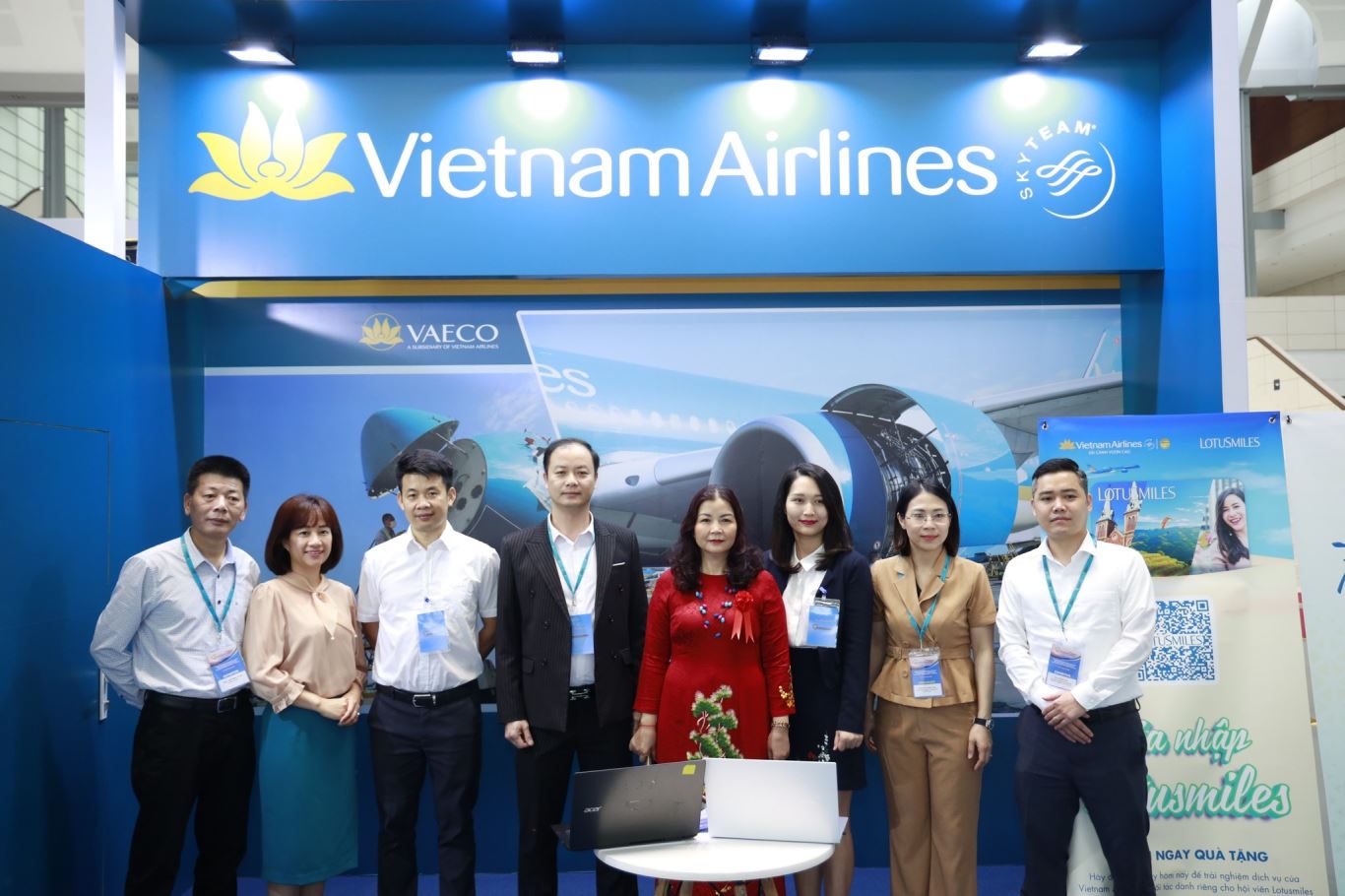 THE FIRST INTERNATIONAL EXHIBITION ON AVIATION INDUSTRY IN HANOI